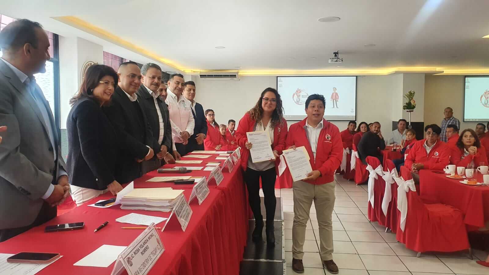 Mariela Gutiérrez se reúne con dirigentes del SNTSS