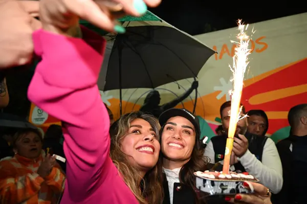 63 luminarias nuevas en Peralvillo