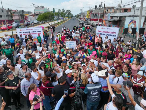 Ecatepec rehabilitó la avenida Pichardo Pagaza con 470 luminarias