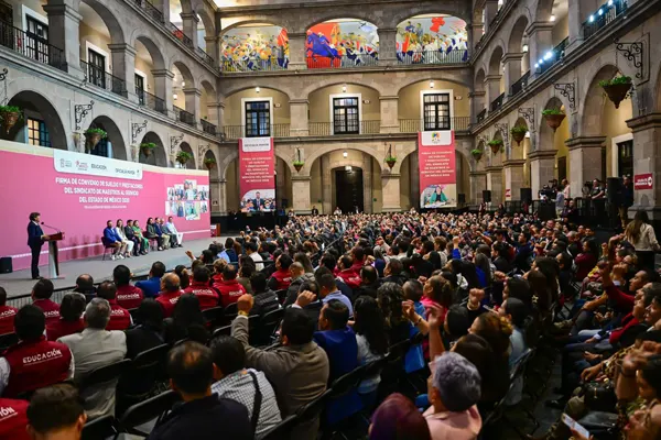 Delfina admite que apoyos al magisterio aún son insuficientes