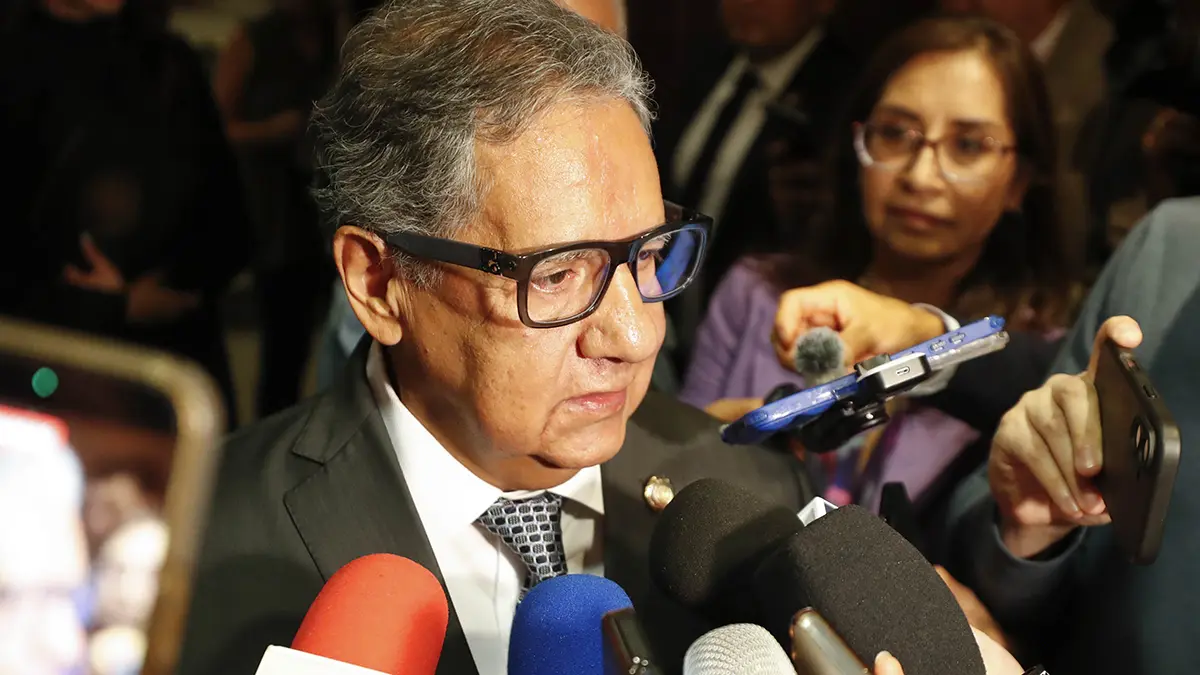 <img width="1200" height="675" data-src="https://impressiones.com.mx/wp-content/uploads/2026/09/210926-Conferencia-Sen-Higinio-Martinez-2.webp" class="attachment-alt size-alt" alt="" decoding="async" fetchpriority="high" data-srcset="https://impressiones.com.mx/wp-content/uploads/2026/09/210926-Conferencia-Sen-Higinio-Martinez-2.webp 1200w, https://impressiones.com.mx/wp-content/uploads/2026/09/210926-Conferencia-Sen-Higinio-Martinez-2-768x432.webp 768w, https://impressiones.com.mx/wp-content/uploads/2026/09/210926-Conferencia-Sen-Higinio-Martinez-2-600x338.webp 600w, https://impressiones.com.mx/wp-content/uploads/2026/09/210926-Conferencia-Sen-Higinio-Martinez-2-1080x607.webp 1080w" data-sizes="(max-width: 1200px) 100vw, 1200px" />