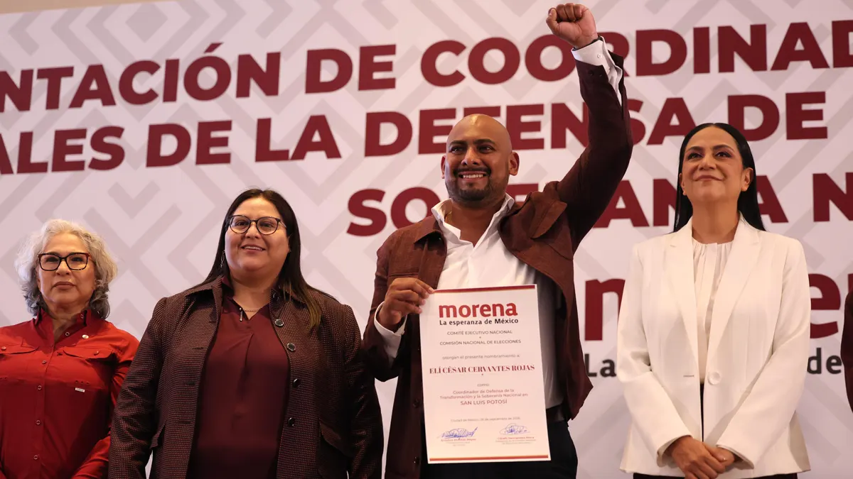 Elí Cervantes durante su presentación como coordinador estatal de la Defensa de la Transformación en San Luis Potosí.