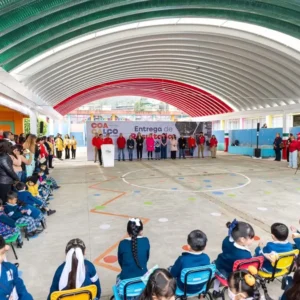 Arcotecho de 385 metros cuadrados en el Jardín de Niños Carmen Calderón Córdova de Coacalco.
