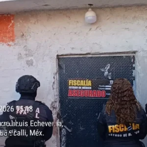 Elementos de seguridad durante un operativo en Cuautitlán Izcalli, Estado de México.