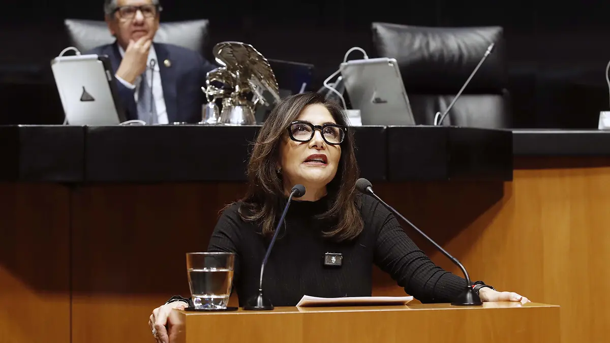 <img width="1200" height="675" data-src="https://impressiones.com.mx/wp-content/uploads/2026/10/Senadora-Alejandra-Barrales-Magdaleno.webp" class="attachment-alt size-alt" alt="" decoding="async" fetchpriority="high" data-srcset="https://impressiones.com.mx/wp-content/uploads/2026/10/Senadora-Alejandra-Barrales-Magdaleno.webp 1200w, https://impressiones.com.mx/wp-content/uploads/2026/10/Senadora-Alejandra-Barrales-Magdaleno-600x338.webp 600w, https://impressiones.com.mx/wp-content/uploads/2026/10/Senadora-Alejandra-Barrales-Magdaleno-1080x608.webp 1080w, https://impressiones.com.mx/wp-content/uploads/2026/10/Senadora-Alejandra-Barrales-Magdaleno-768x432.webp 768w" data-sizes="(max-width: 1200px) 100vw, 1200px" />