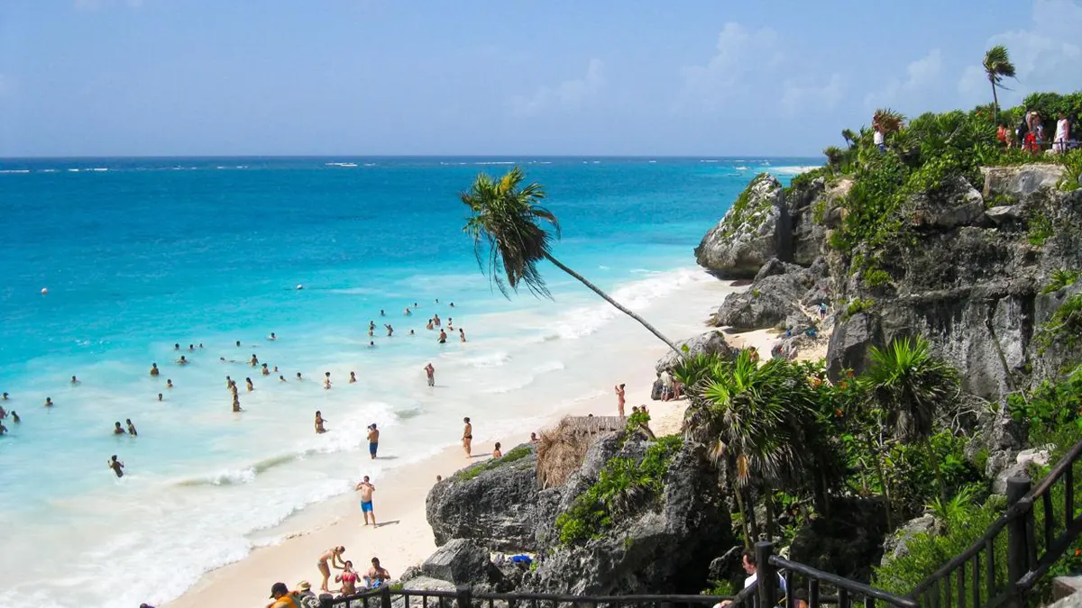 Vista de Tulum, Quintana Roo, destino que obtuvo el segundo lugar entre las mejores playas de América en 2026.
